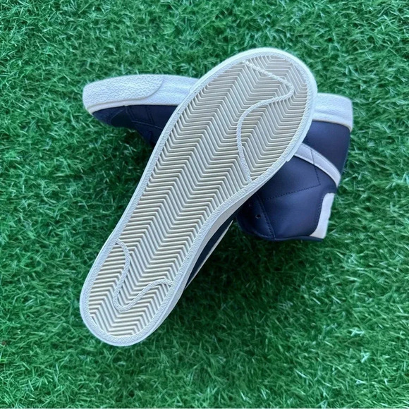 Nike Blazer Mid ‘77 Obsidian / Phantom Sail - Picture 8 of 8